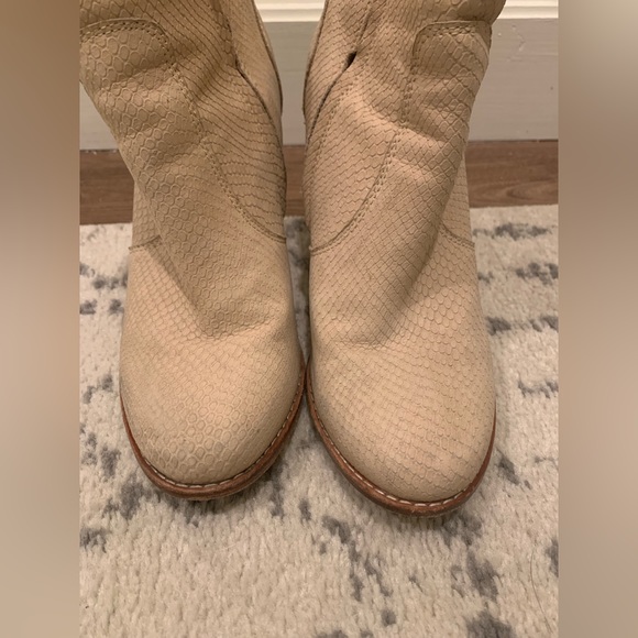 Joie beige bootie - Picture 2 of 8